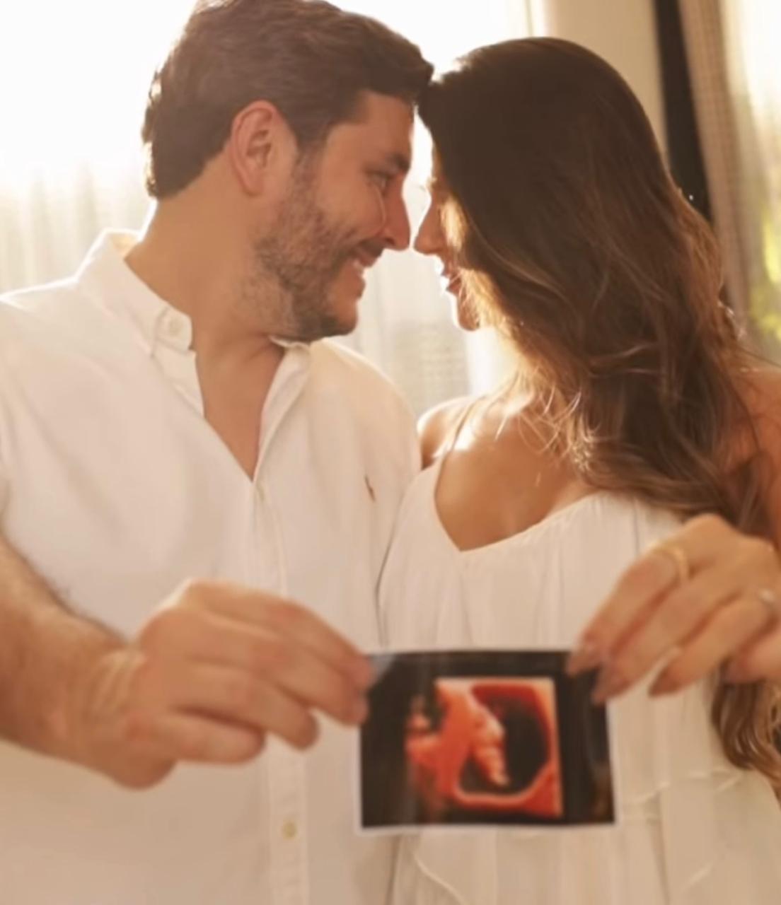 Deputado Federal Maurício Carvalho anuncia gravidez da esposa Pamela Lanzari