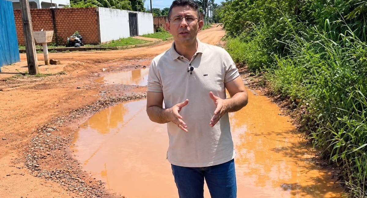 Pedro Geovar cobra recuperação de rua no Nova Esperança