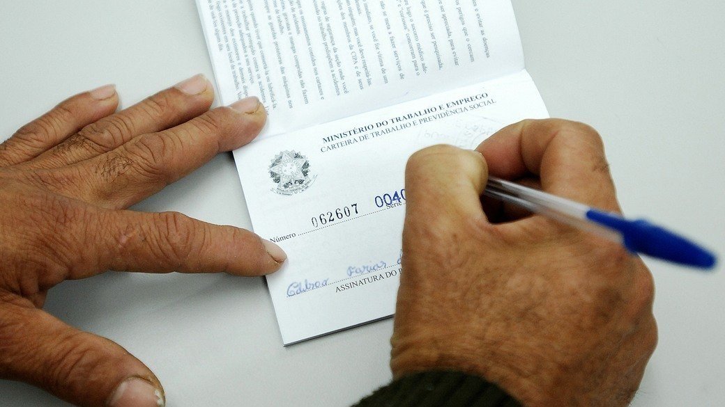 Sine Municipal divulga 110 vagas de emprego nesta quinta-feira